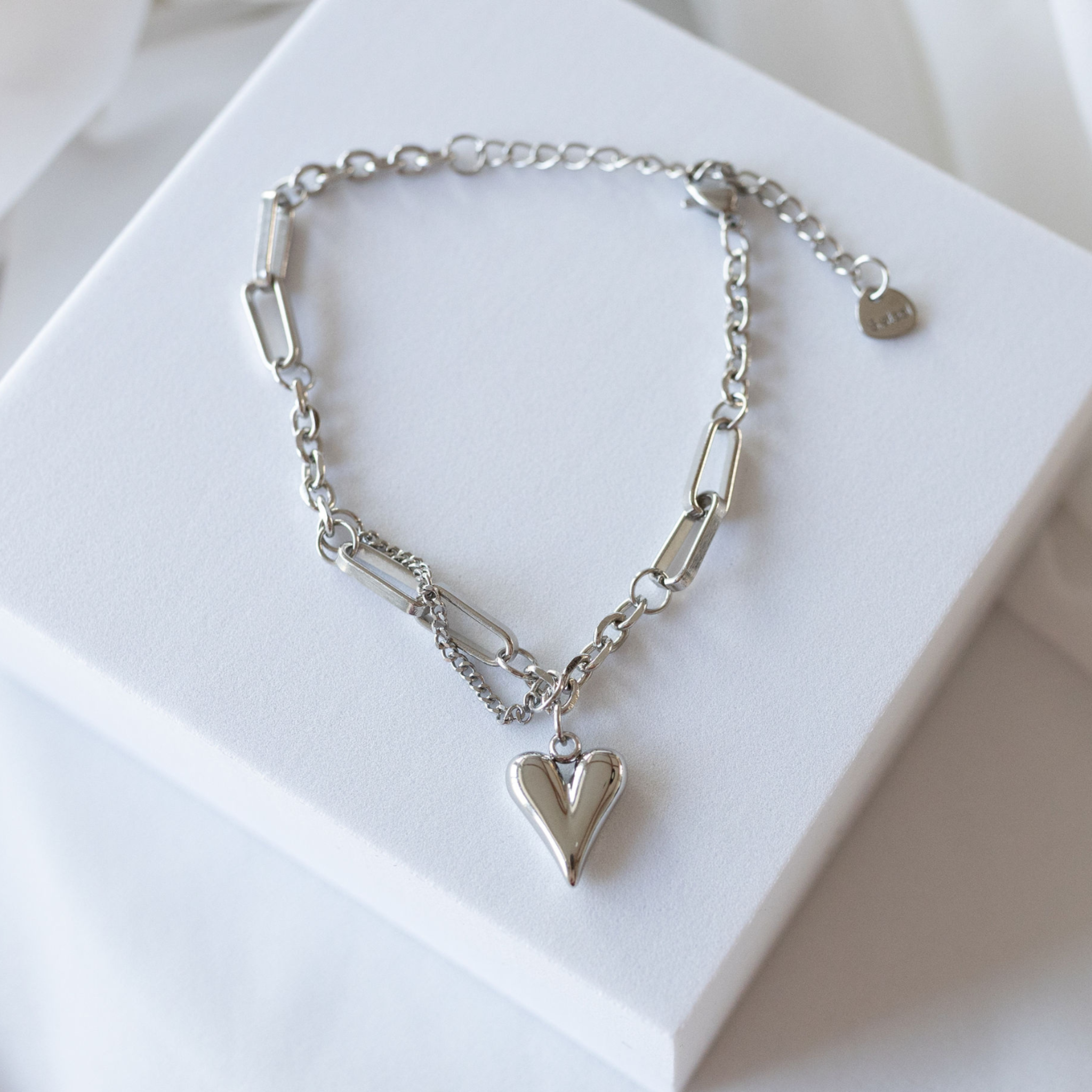 Skips A Beat Anklet