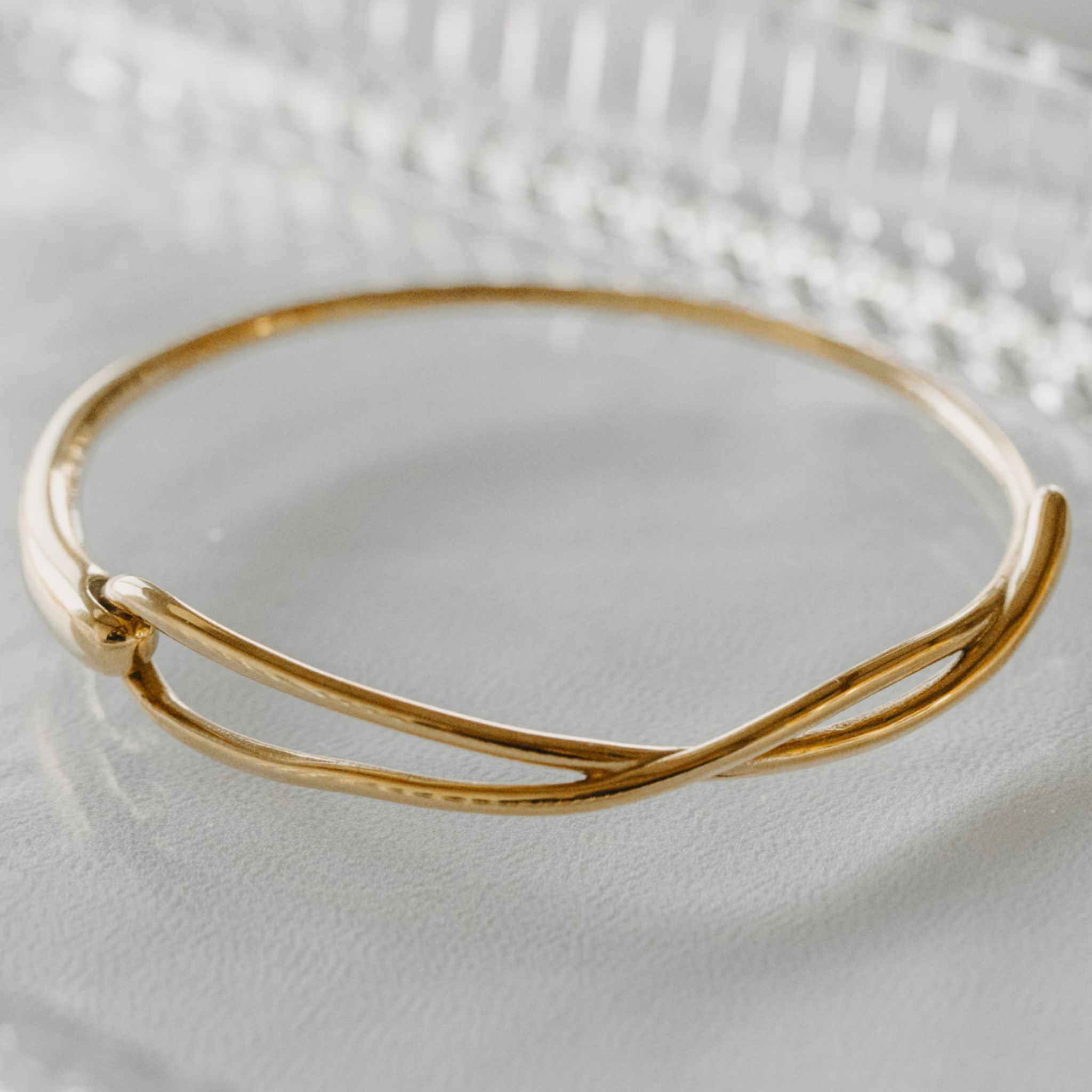 Dainty Drift Bracelet