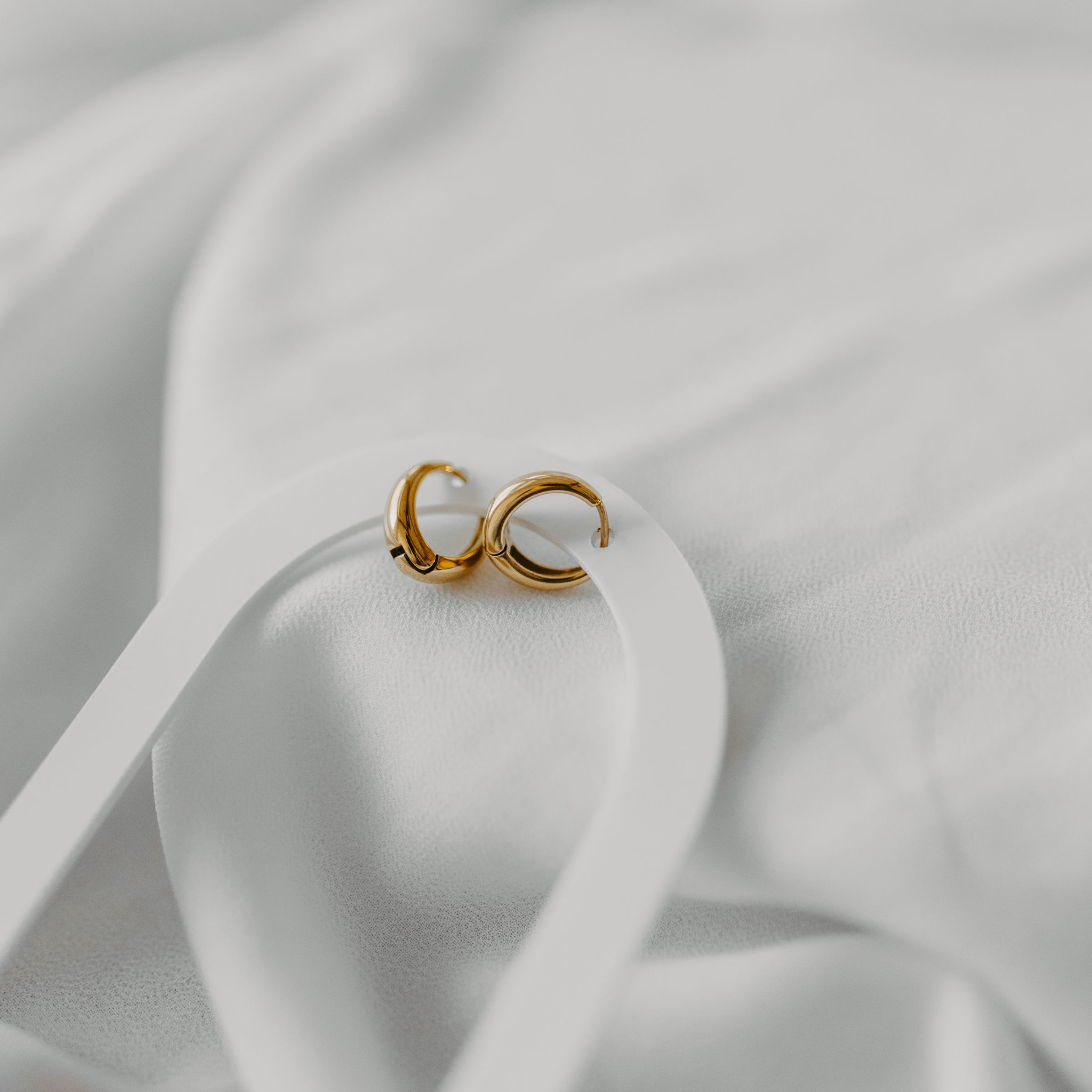 High Tide Huggie Hoops
