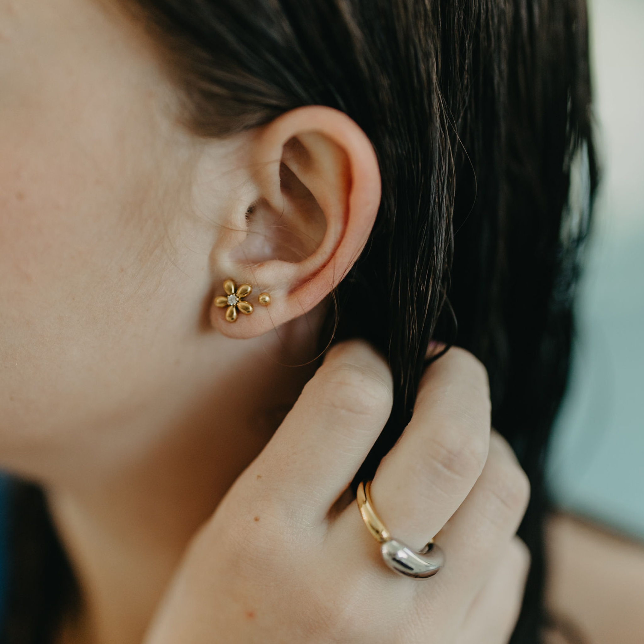 Morning Dew Ball Stud Earrings