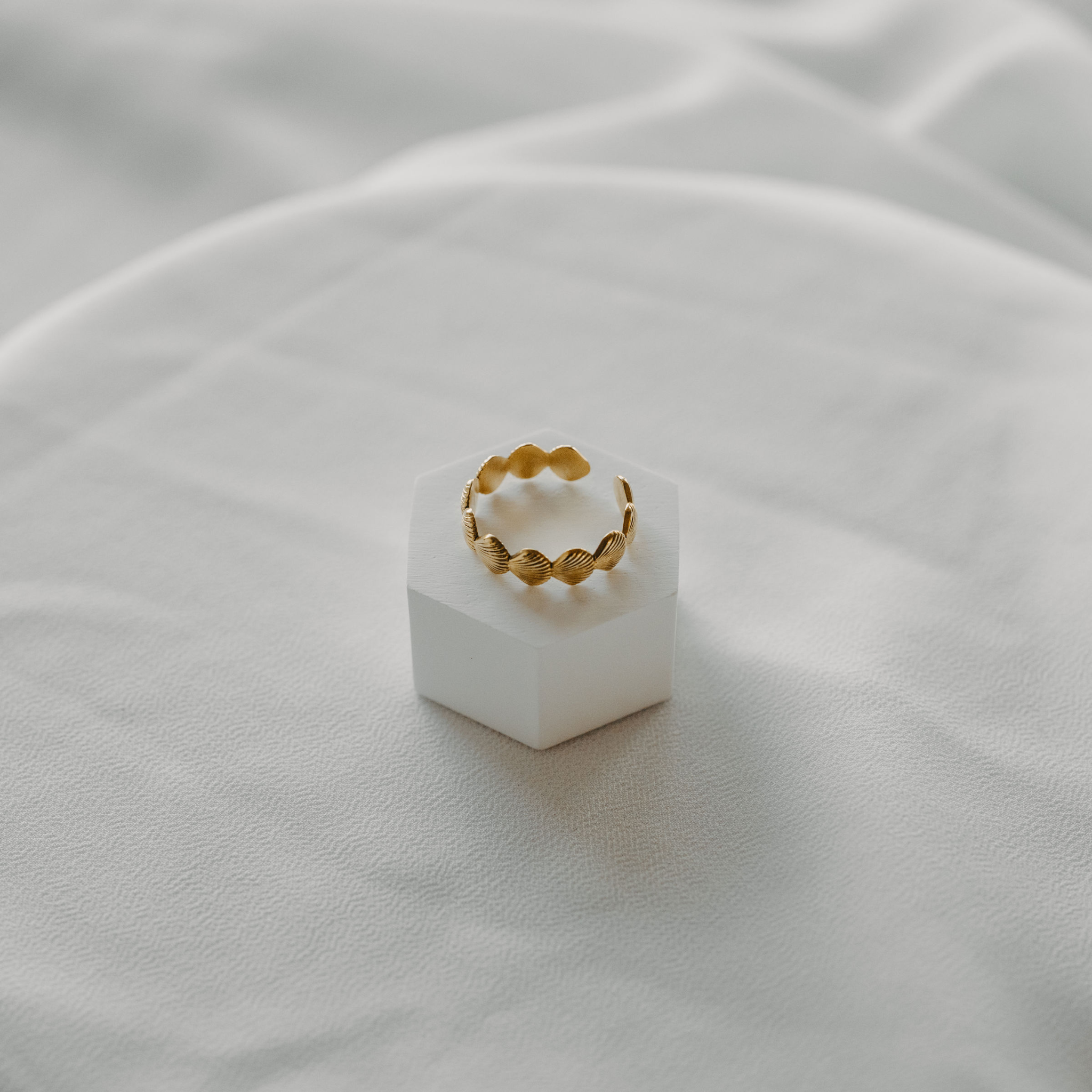 Sunkissed Shell Ring