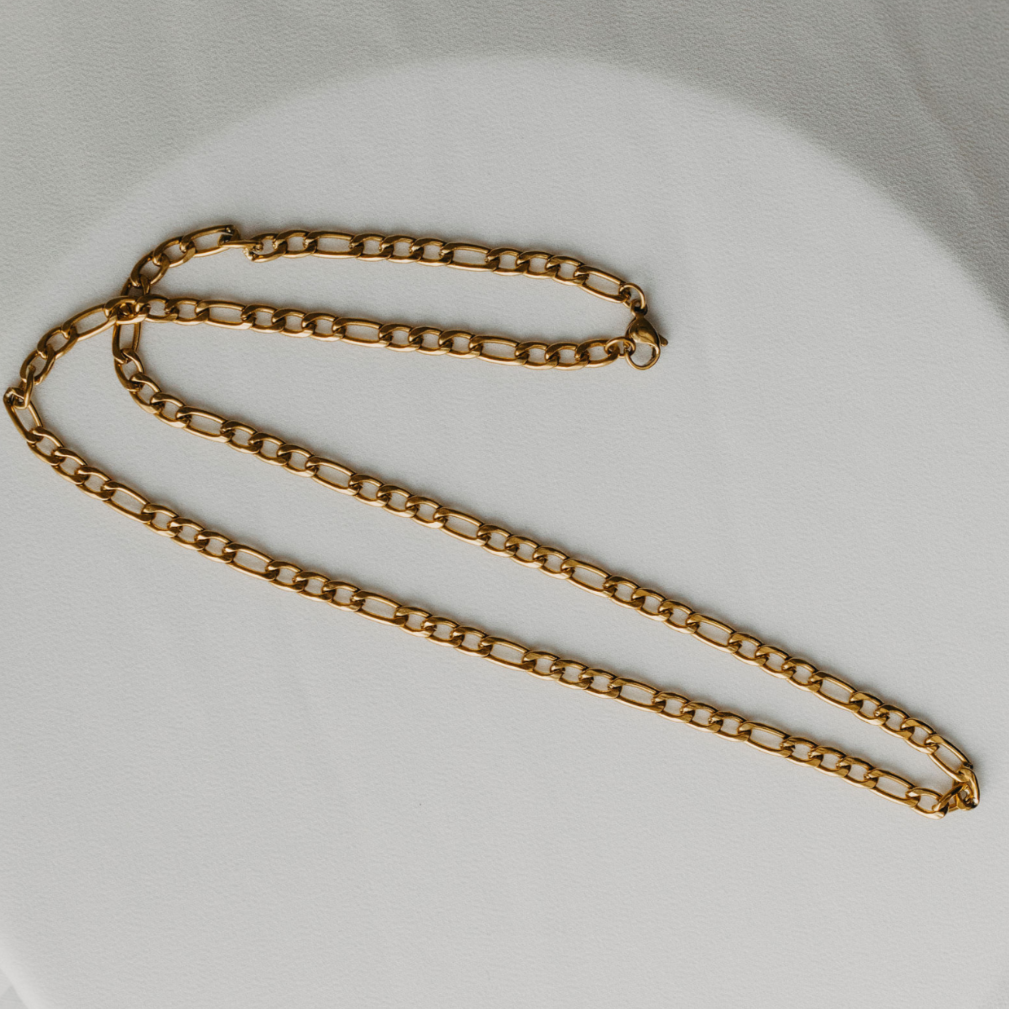 "Ariel" 4mm Figaro Chain Necklace