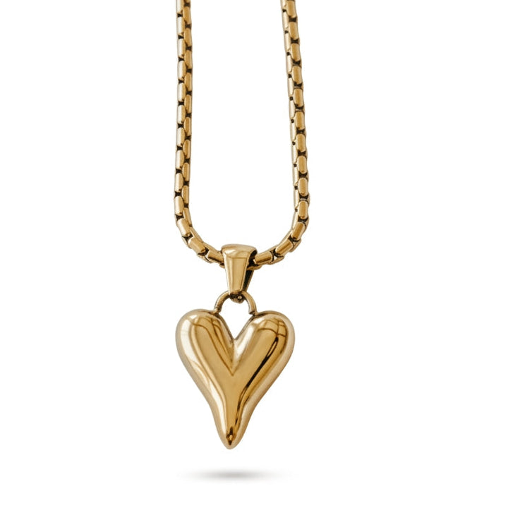 Fluent Adoration Heart Pendant Necklace