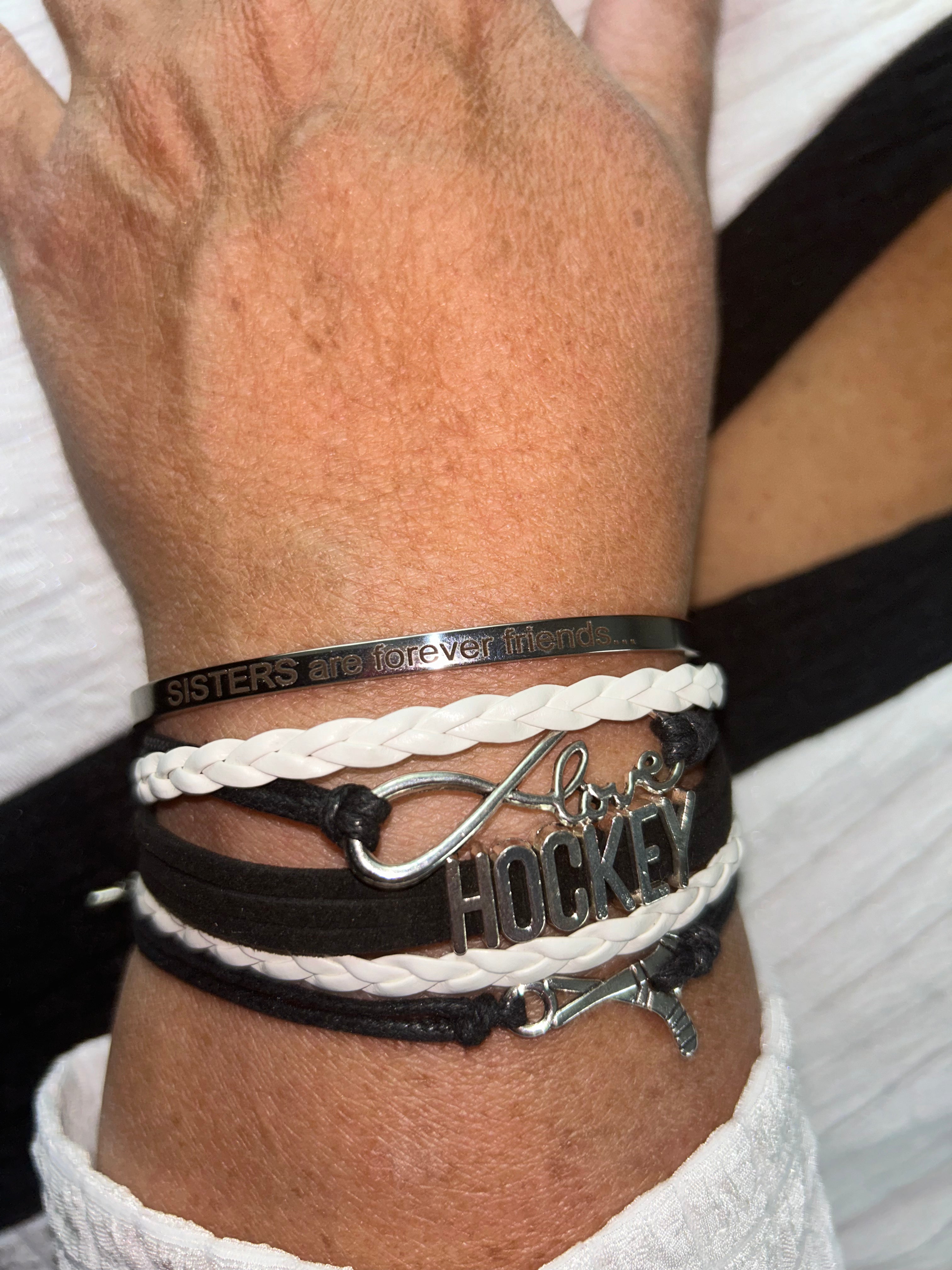 Power Bracelet - Sisters Are Forever Friends