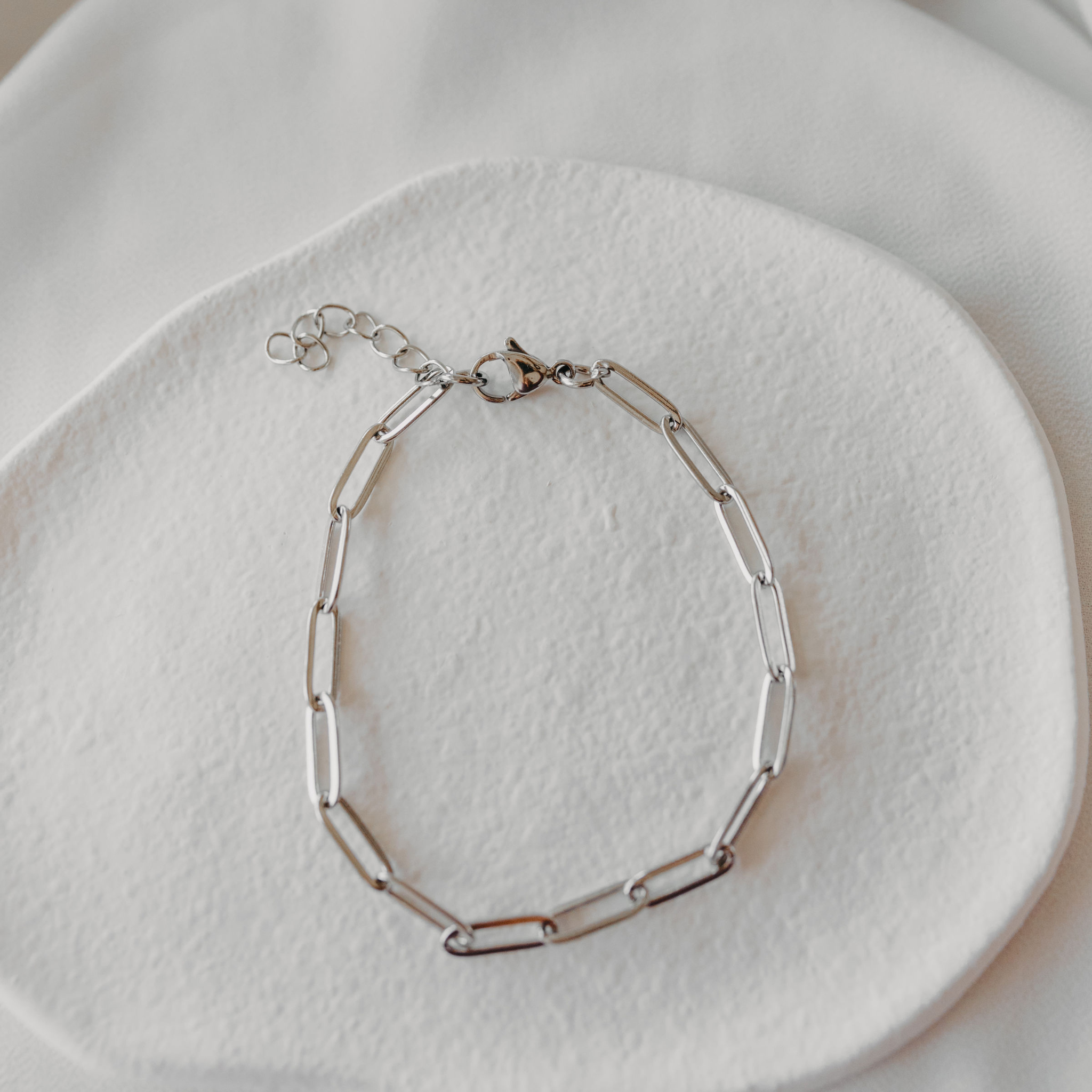 SandSwept 12mm Paperclip Bracelet