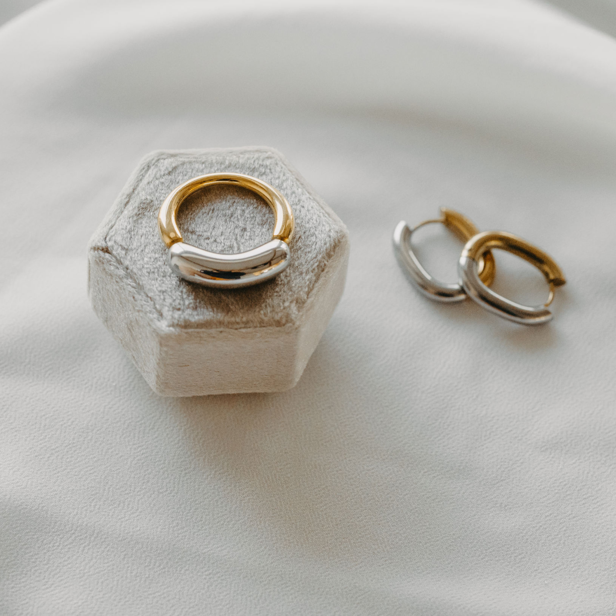 Shimmer Shore Ring